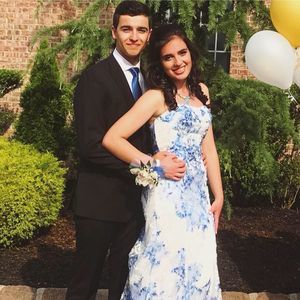 Meet your Posher, Veronica